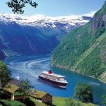Luxury cruises to the Arctic Circle